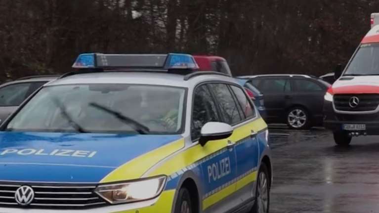 Σοκ σε δημοτικό σχολείο στη Γερμανία: Μαθήτρια επιτέθηκε σε συμμαθήτριά της με μαχαίρι και την τραυμάτισε