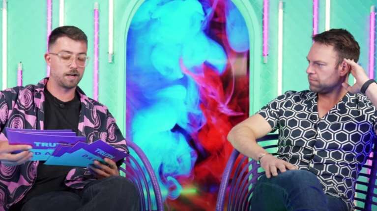 Κασσελάκης στον Fipster: &quot;Θα πήγαινα στα μπουζούκια με τον Μητσοτάκη&quot; - Τι είπε για Παπακαλιάτη, Snik, Μαρίνα Σάττι και Ρουβά