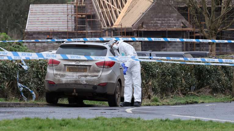 Αύξηση συναγερμού για εγχώρια τρομοκρατία στη Βόρεια Ιρλανδία: Τι φοβάται το Λονδίνο - Ποιος είναι ο νέος IRA