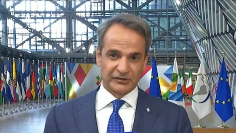 Μητσοτάκης για φωτιές: Πρώτο μέλημα η ανθρώπινη ζωή - Θα δοθούν αποζημιώσεις