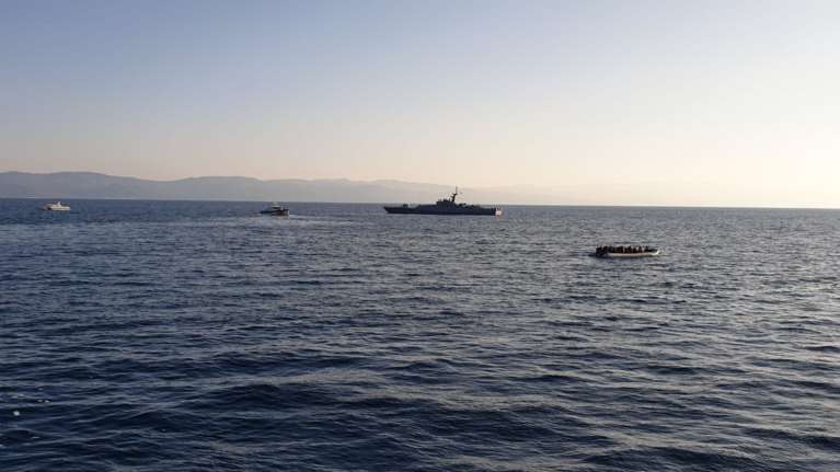 Συναγερμός στην Κρήτη: Σκάφος με 70 μετανάστες εξέπεμψε σήμα κινδύνου
