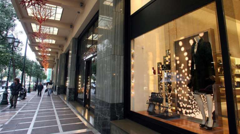 Στην ευχέρια των εμπορικών συλλόγων το προτεινόμενο ωράριο 10-9 στο λιανεμπόριο