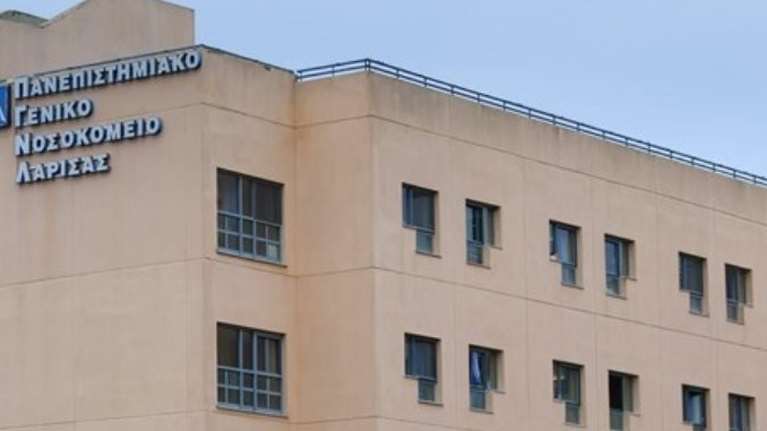 Λάρισα: Παραμένει στη ΜΕΘ ο τρίχρονος που παρασύρθηκε από αυτοκίνητο – Σταθερή αλλά κρίσιμη η κατάστασή του