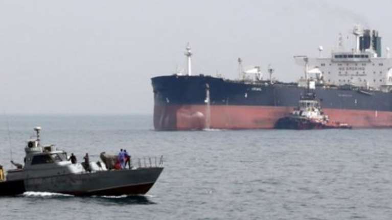 Ιράν: Οι Φρουροί της Επανάστασης συνέλαβαν εμπορικό πλοίο στον Κόλπο