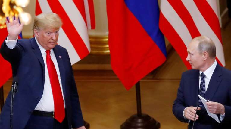 Πώς ο Τραμπ θύμωσε με τον Πούτιν και γιατί τώρα τα γυρίζει: Οι εκ διαμέτρου αντίθετες δηλώσεις μέσα σε λίγες ώρες