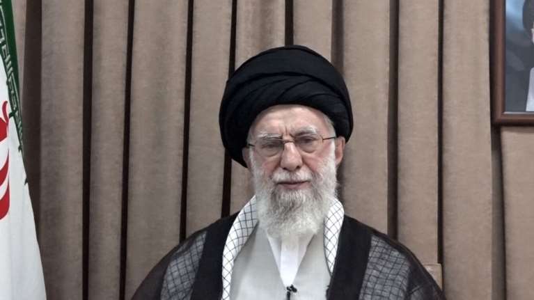 Νέο μήνυμα του Αλί Χαμενεΐ: Γονάτισε το σιωνιστικό καθεστώς - Δώσαμε χαστούκι στο πρόσωπο της Αμερικής