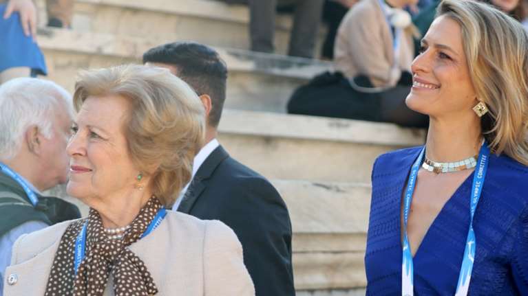 Μαθήματα ανωτερότητας από την Άννα Μαρία: Η εμφάνιση με την πρώην νύφη της Τατιάνα Μπλάτνικ έδωσε ένα υπέροχο μήνυμα