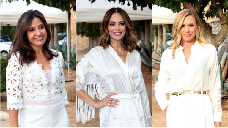 Λευκά σε βάφτιση: Οι καλεσμένες που προτίμησαν total white σύνολα και το απίθανο jumpsuit με laser cut δαντέλα