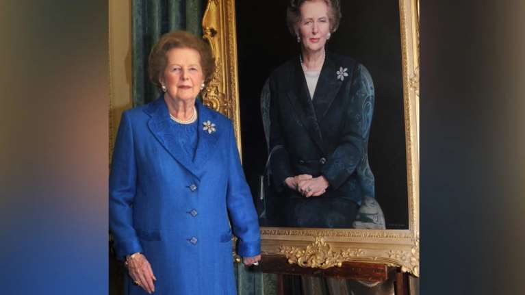 Αποκαθήλωση της Θάτσερ από την Ντάουνινγκ στριτ: Ο Στάρμερ ζήτησε να απομακρυνθεί πορτρέτο της Σιδηράς Κυρίας - &quot;Δεν σέβεται...&quot;