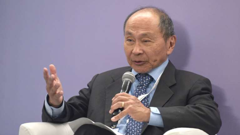 Καταπέλτης ο Φουκουγιάμα για τον Τραμπ: Ανόητη απόφαση οι δασμοί - Ετσι οδηγηθήκαμε σε παγκόσμιο πόλεμο στο παρελθόν