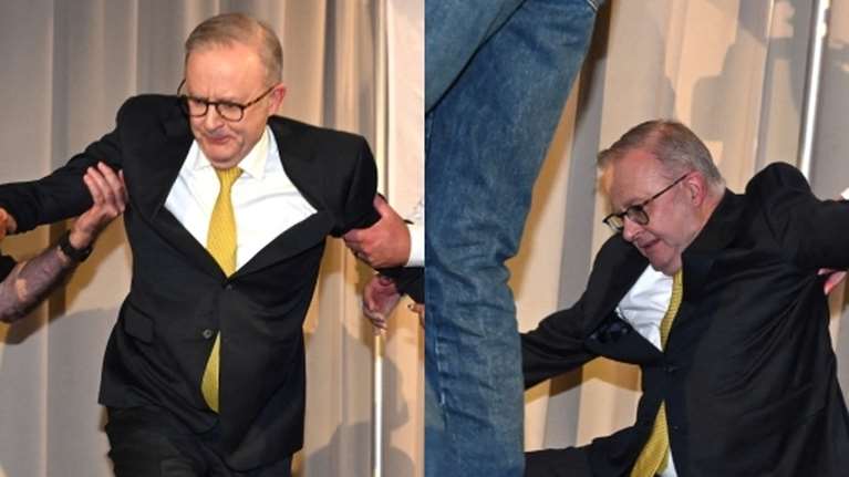 Viral έγινε η τούμπα του πρωθυπουργού της Αυστραλίας Αντόνιο Αλμπανέζι: Σε προεκλογική εκδήλωση [βίντεο]