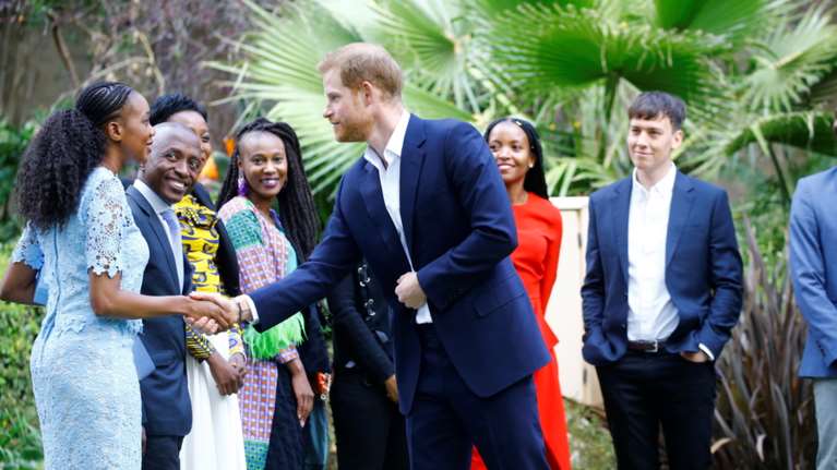 Super star στην Αμερική ο πρίγκιπας Χάρι: Η ειδική visa για... εξαιρετικά ταλέντα που του έδωσαν