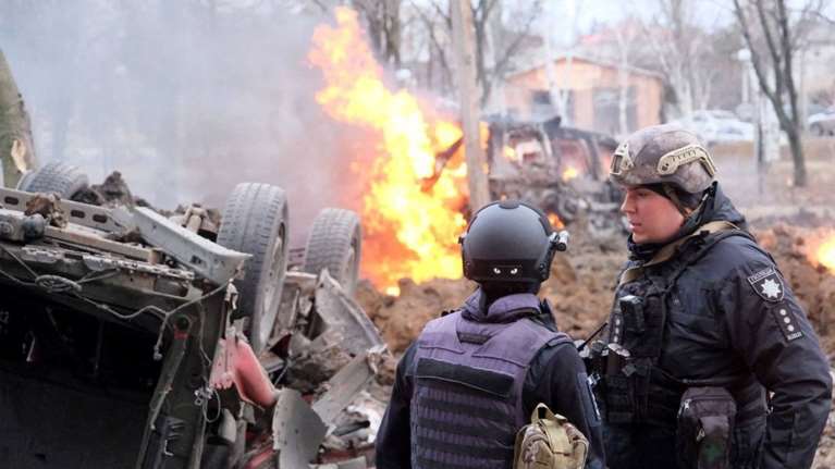 Δημοσκόπηση: Μόνο ένας στους 10 Ευρωπαίους πιστεύει ότι η Ουκρανία μπορεί να κερδίσει τη Ρωσία - Τι λένε οι Έλληνες