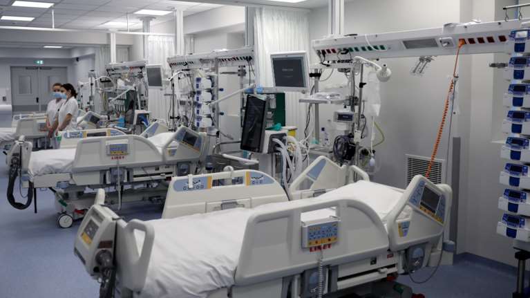 Εισαγγελική παρέμβαση μετά τις δηλώσεις Βασιλακόπουλου για ΜΕΘ που δεν στελεχώθηκαν σωστά