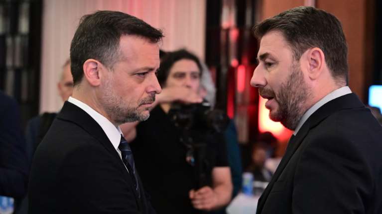 ΠΑΣΟΚ: Ναυαγεί το ντιμπέιτ Ανδρουλάκη - Δούκα για τον δεύτερο γύρο - Αδιέξοδο για την ημέρα