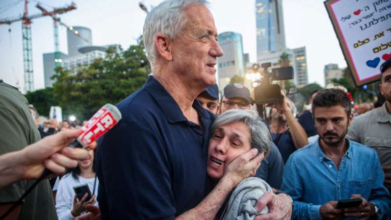 Ισραήλ: Νέα εμπλοκή με τη λίστα των ομήρων προς απελευθέρωση - Αγωνία για την επόμενη μέρα μετά την εκεχειρία