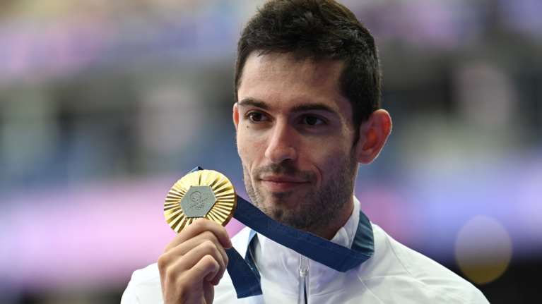 Μίλτος Τεντόγλου: Στο ψηλότερο σκαλί του βάθρου ο Χρυσός Ολυμπιονίκης - Η στιγμή της απονομής του μεταλλίου [βίντεο]