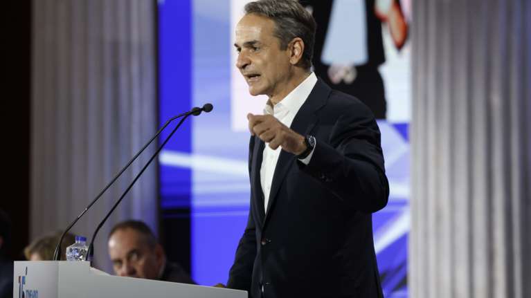 Μητσοτάκης: Απερίφραστη καταδίκη της κυβέρνησης και εμού προσωπικά στην επίθεση του Ιράν προς το Ισραήλ