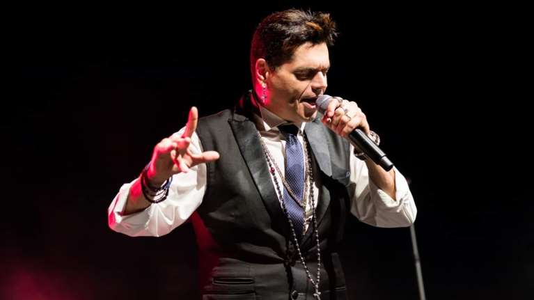 Γιώργος Δασκαλάκης - Σταματά το τραγούδι: &quot;Θα συνεχίσω να δίνω τη μάχη με το Θηρίο&quot;