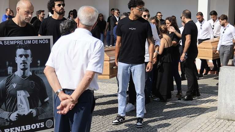 Ντιόγκο Ζότα: Η Πορτογαλία είπε το τελευταίο αντίο στον 28χρονο επιθετικό της Λίβερπουλ