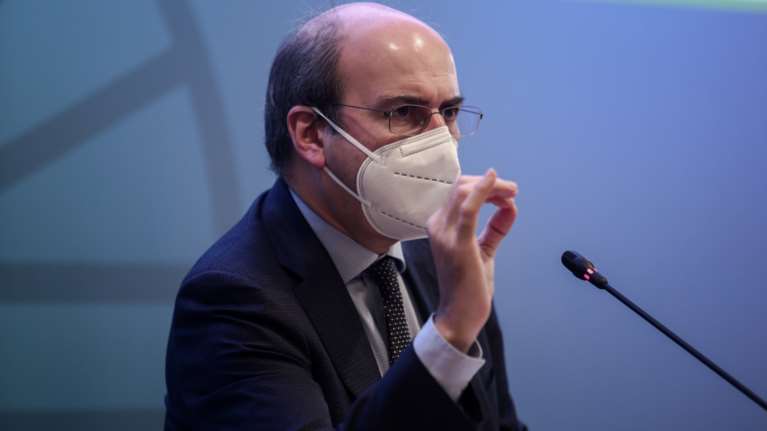 Κωστής Χατζηδάκης: Το 2021 πάμε για ρεκόρ όλων των εποχών στην έκδοση συντάξεων