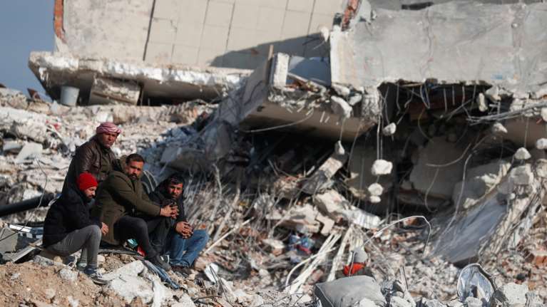 Σεισμός στην Τουρκία- Τελευταίος απολογισμός: Πάνω από 22.000 οι νεκροί - Αργήσαμε, παραδέχεται ο Ερντογάν