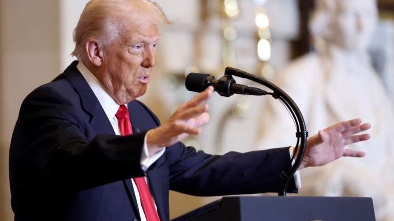 Κάλυψη Τραμπ στον σύμβουλο Εθνικής Ασφαλείας: "Σφάλμα χωρίς σοβαρές συνέπειες" η διαρροή απόρρητων στρατιωτικών σχεδίων