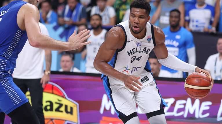 Eurobasket 2025: Με Λιθουανία η Ελλάδα την Τρίτη για μια θέση στους &quot;4&quot; - Τα ζευγάρια των προημιτελικών