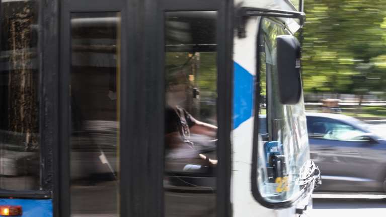 Στους δρόμους της Αττικής τα νέα λεωφορεία των &quot;ιδιωτών&quot; που θα τα λειτουργούν τα... ΚΤΕΛ