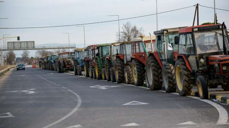 Βγαίνουν στους δρόμους οι αγρότες - Πού θα στηθούν τα μπλόκα