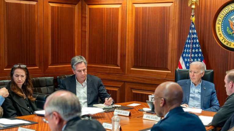 Μπάιντεν: Πώς και από ποιον ενημερώθηκε για τα σχέδια του Ιράν να χτυπήσει το Ισραήλ - Η διαταγή στους συμβούλους