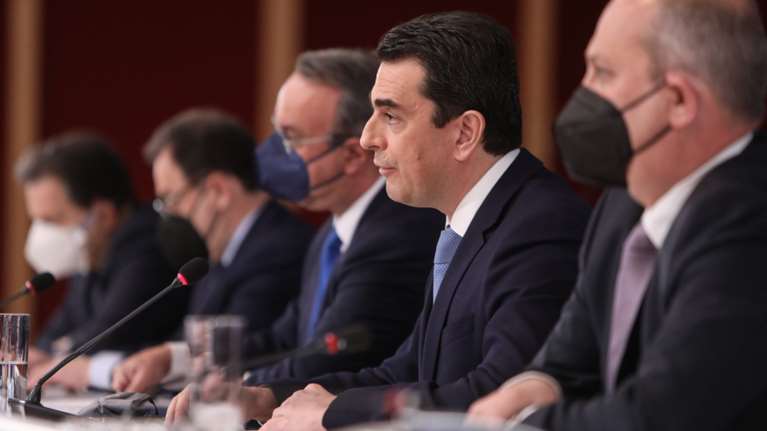 Επιδοτήσεις σε ηλεκτρικό ρεύμα και φυσικό αέριο: Αναλυτικά τι προβλέπεται για νοικοκυριά και επιχειρήσεις