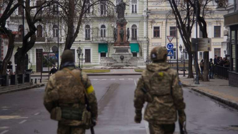 Περίπου 100.000 άνθρωποι έχουν φύγει από την Οδησσό - Θα επαναλειτουργήσει το ελληνικό προξενείο