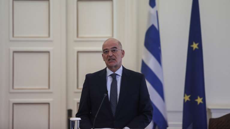 Καρφί Νίκου Δένδια για την Ισπανία και τις &quot;πλάτες&quot; που βάζει στην Τουρκία- Ας δει τι κάνει η Γαλλία