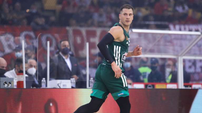 Παναθηναϊκός: &quot;Έσπασε&quot; ρεκόρ 35 αγώνων στο ΣΕΦ ο Νέντοβιτς