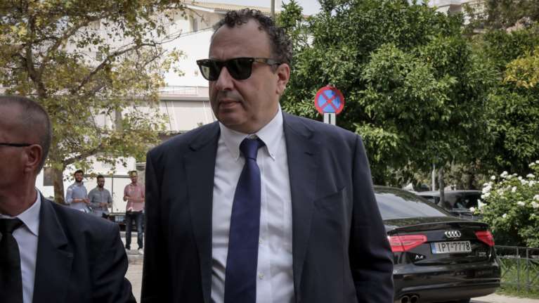 Ο Χρήστος Χωμενίδης σε μία πολύ σπάνια φωτογραφία με την 14χρονη κόρη του, Νίκη