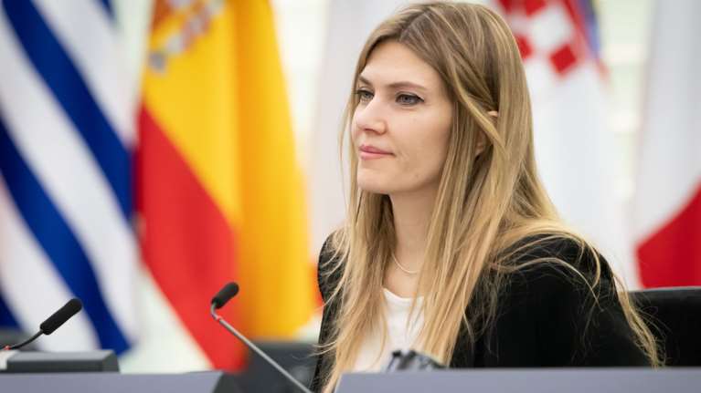 Η Εύα Καϊλη βγήκε από τη φυλακή και ξαναμπήκε στα social - Τι αναρτά στους προσωπικούς της λογαριασμούς