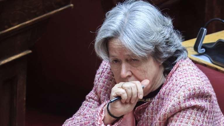 ΣΥΡΙΖΑ: Εκτός Κ.Ο.  η Αθηνά Λινού - Επιστολή Ν. Παππά στον πρόεδρο της Βουλής