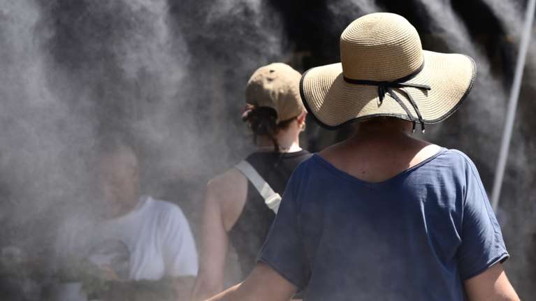 Καιρός: Ξεκινάει η θερμή εισβολή με 39αρια - Πολύ υψηλός κίνδυνος πυρκαγιάς σε Αττική και Εύβοια