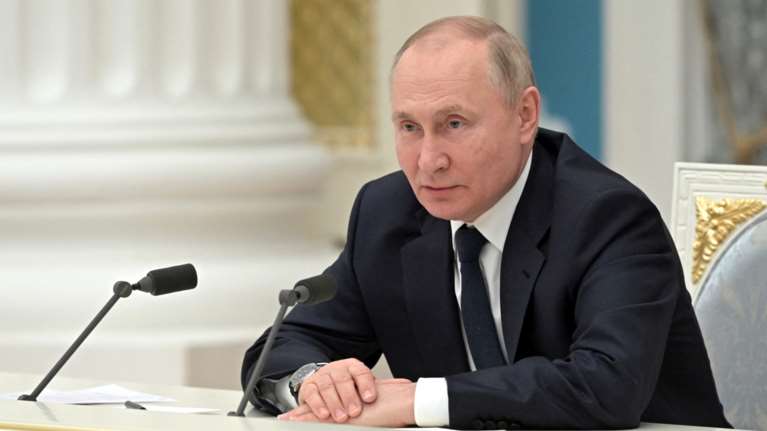 Aμερικανός γερουσιαστής προς Ρώσους: Δολοφονήστε τον Πούτιν για να τελειώσει ο πόλεμος [βίντεο]