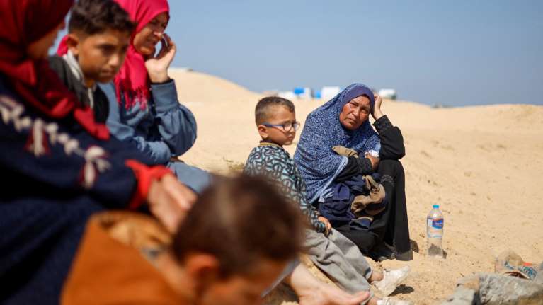 Διεθνής κατακραυγή για τη σφαγή αμάχων στη Γάζα την ώρα που περίμεναν να πάρουν τρόφιμα - Πάνω από 100 νεκροί