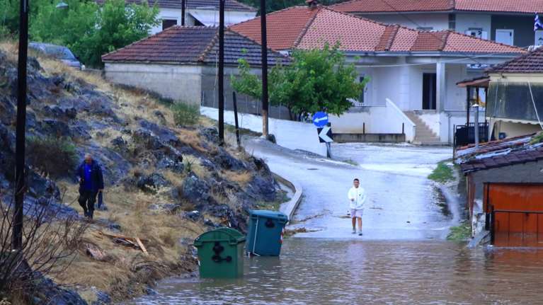Κακοκαιρία Elias: Mήνυμα 112 σε Αχαΐα, Καρδίτσα, Κεφαλονιά, Ζάκυνθο και Ιθάκη - Επικίνδυνα καιρικά φαινόμενα το επόμενο 24ωρο