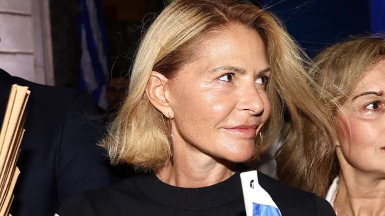 Τζένη Μπαλατσινού: Ποζάρει στη φύση με γνωστή ηθοποιό για τα γενέθλιά της  - Η εκδρομή των φιλενάδων