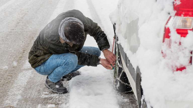 Κακοκαιρία ''Μπιάνκα'': Μόνο με αλυσίδες η κυκλοφορία σε περιοχές της Κεντρικής και Δυτικής Μακεδονίας