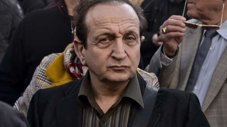 Μπιμπίλας για Ρουβά: &#39;&#39;Γιατί τόση βιασύνη για υπέρμετρη αγάπη; Τι παιχνίδι παίζεται;&#39;&#39;