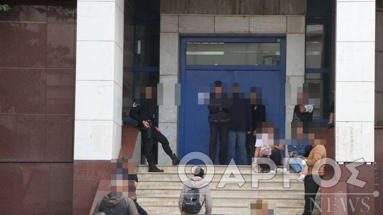 Καλαμάτα: Επεισόδια και ένταση στα δικαστήρια για το θάνατο 18χρονου από πυροβολισμό μετά από κλοπή