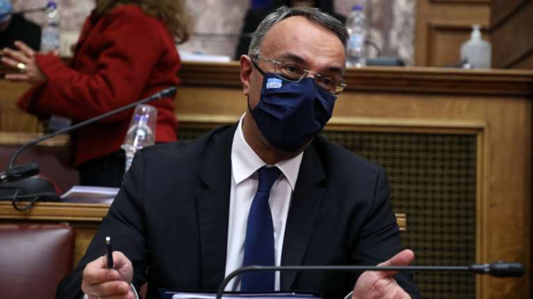 Επίδομα θέρμανσης - Σταϊκούρας: Τη Δευτέρα αναμένεται να ανοίξει η πλατφόρμα