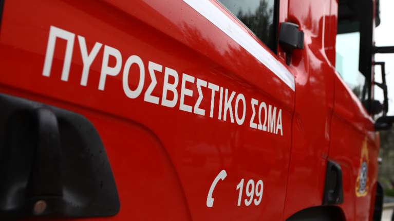 Συναγερμός στην Εύβοια: Μοναχοί εγκλωβίστηκαν στα χιόνια στην Άνω Βάθεια