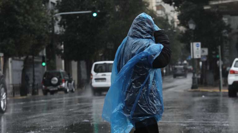 Εκτακτο δελτίο επιδείνωσης καιρού: Ποιες περιοχές θα πλήξουν ισχυρές βροχές και καταιγίδες