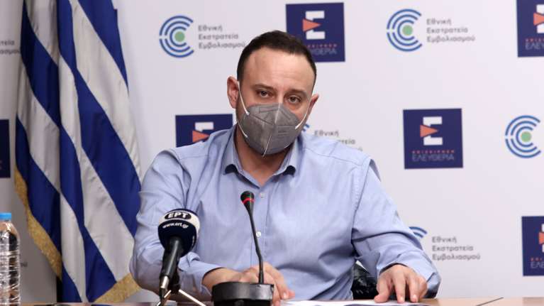 Ο  Γκίκας Μαγιορκίνης εξηγεί γιατί αυξάνονται πάλι τα κρούσματα κορονοϊού - Οι δύο λόγοι